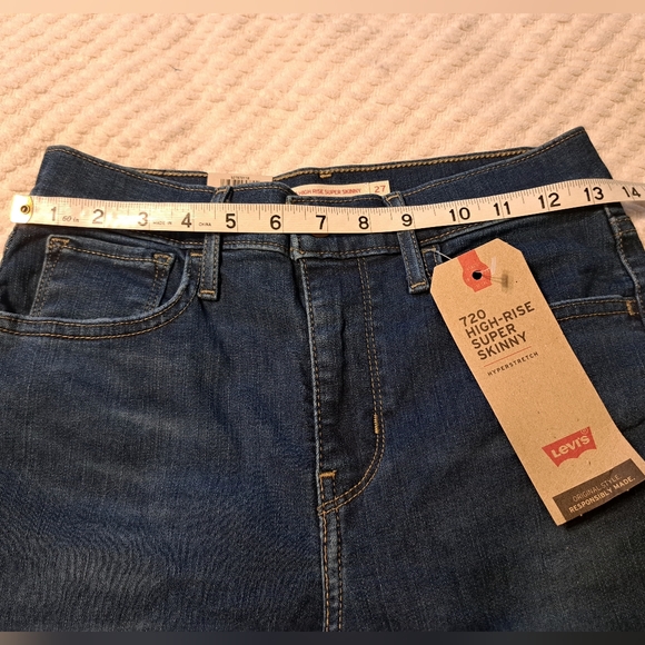 Levi's 720 Jeans - Picture 6 of 9
